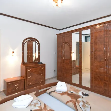 Luxurious In Jaegersgruen With Saunas